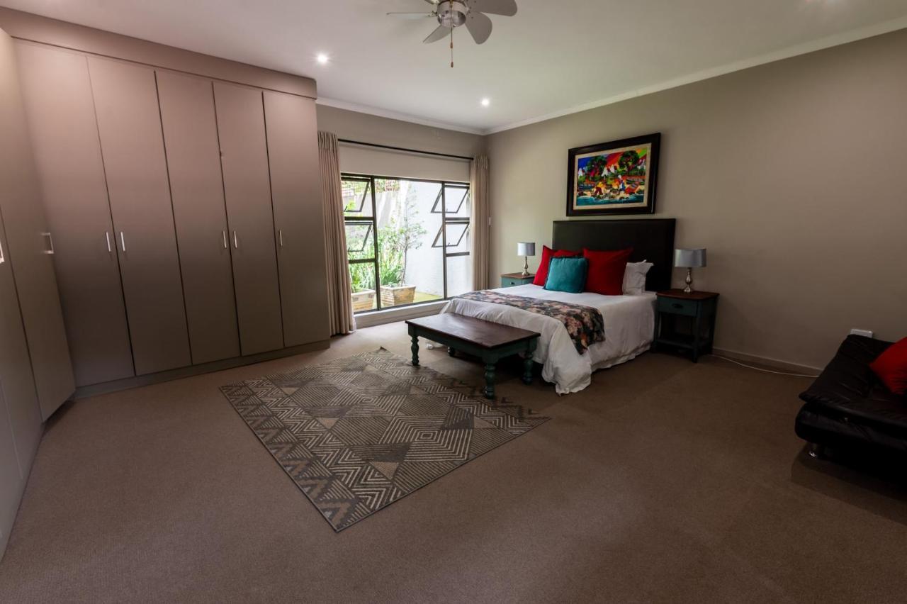 Migdash Guesthouse Hartbeespoort Luaran gambar