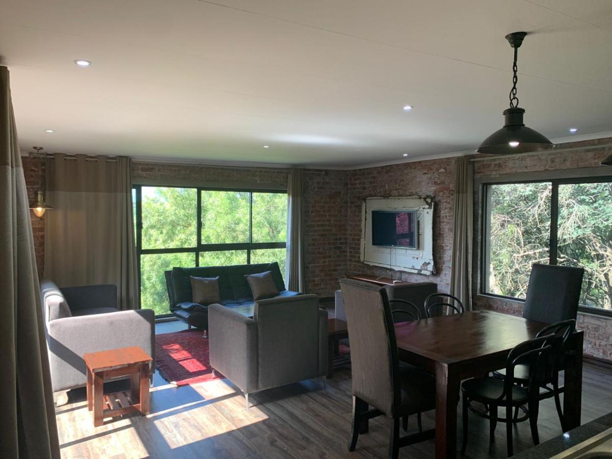 Migdash Guesthouse Hartbeespoort Luaran gambar